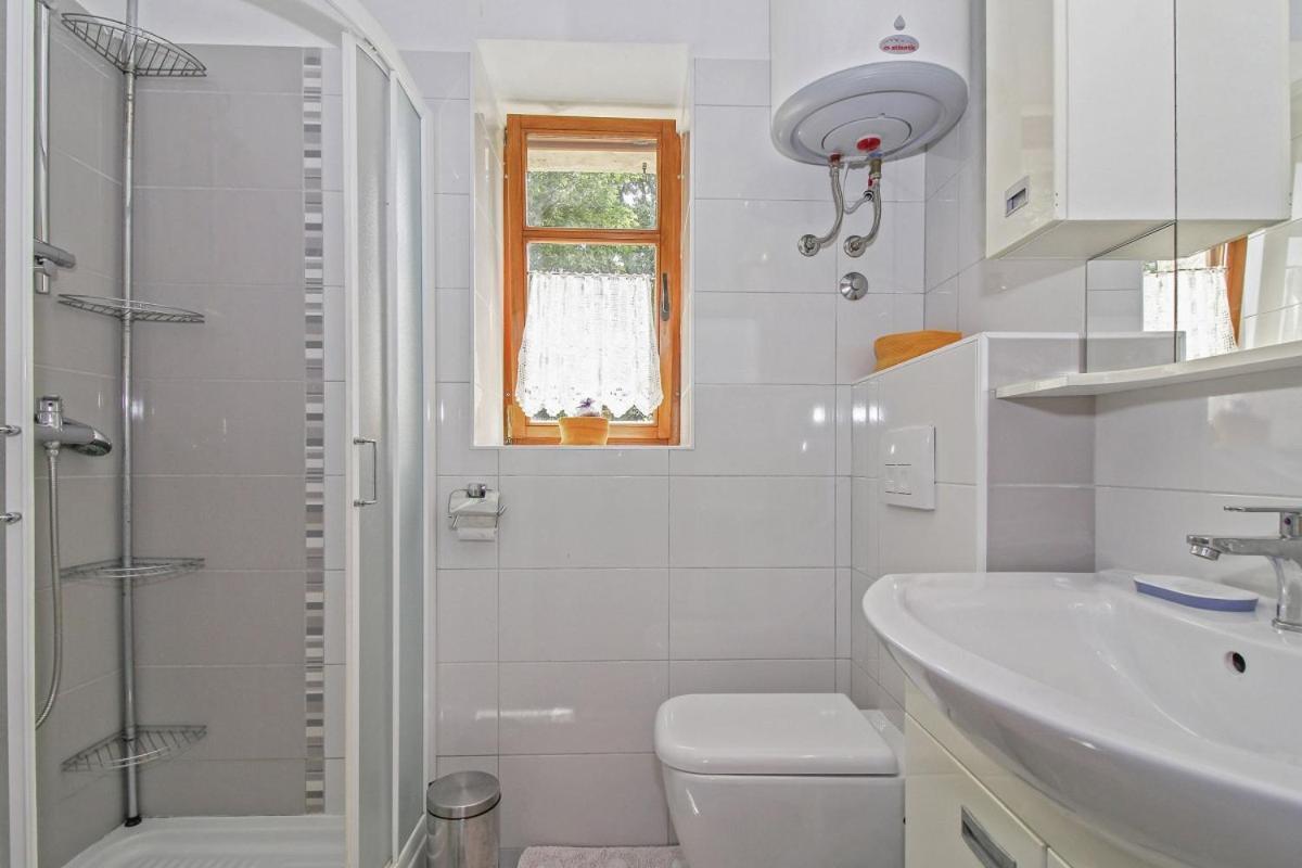 Jakov In Zupanici Labin  Esterno foto