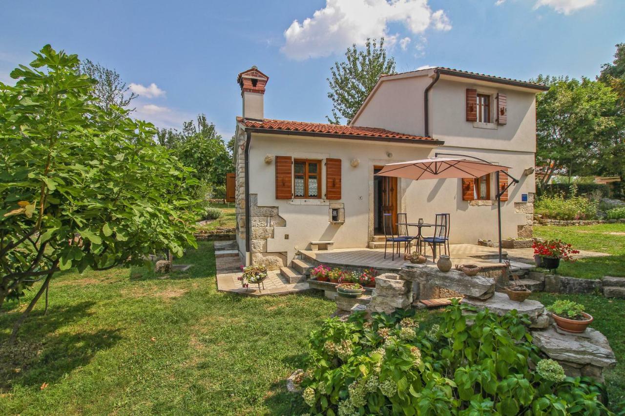 Jakov In Zupanici Labin  Esterno foto